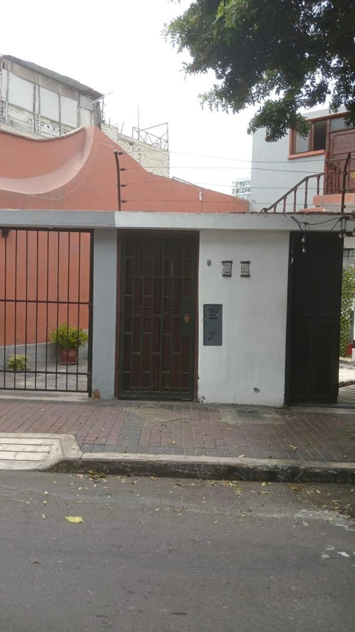 Colores Hospedaje Miraflores Lima Exterior foto